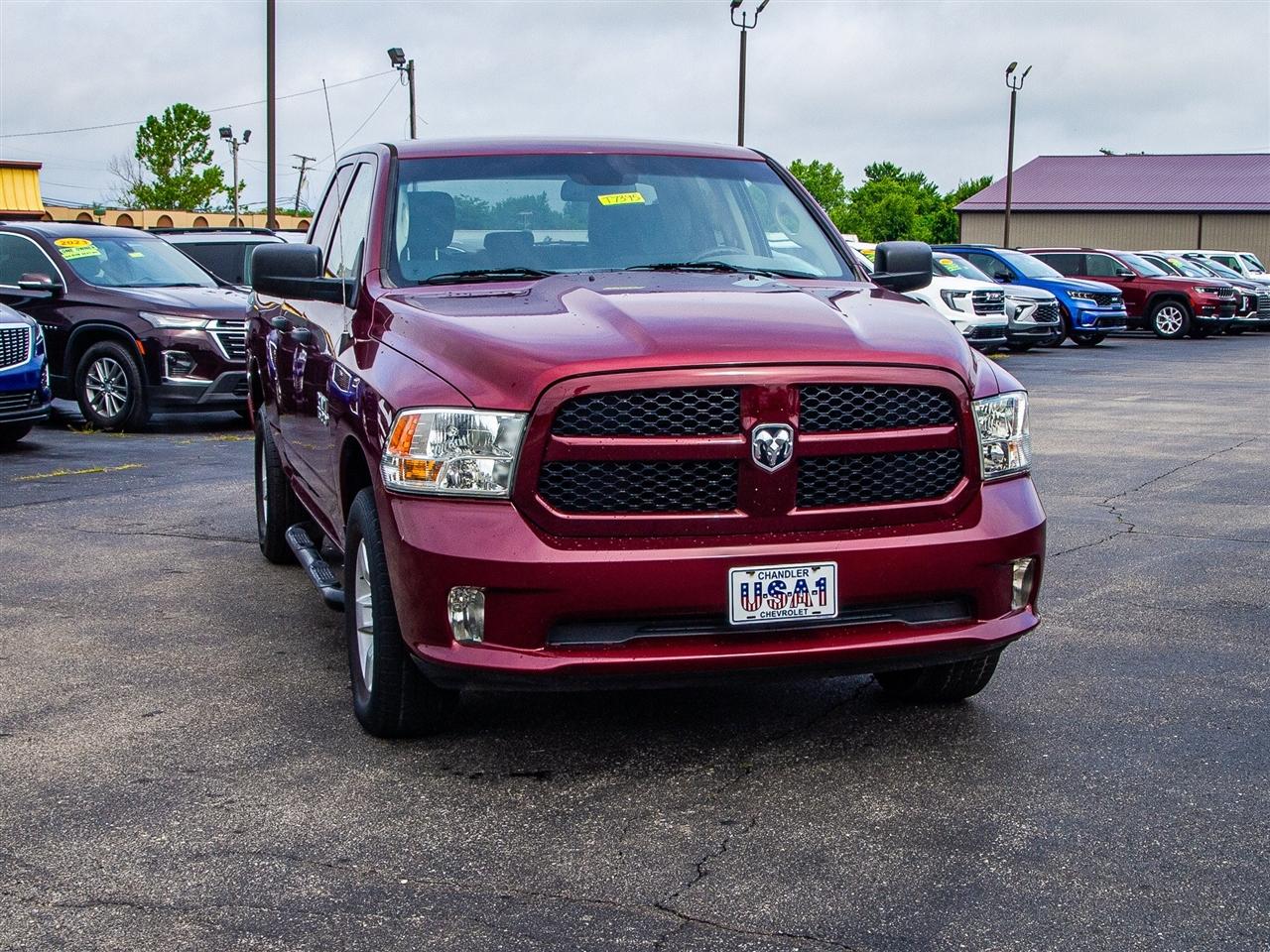 RAM 1500 Express 4x4 Quad Cab 6'4" Box 2018