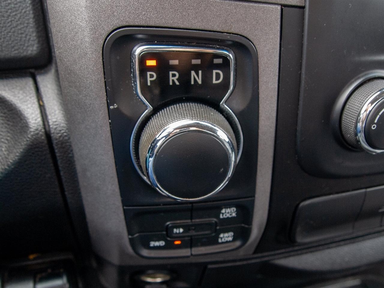 RAM 1500 Express 4x4 Quad Cab 6'4" Box 2018