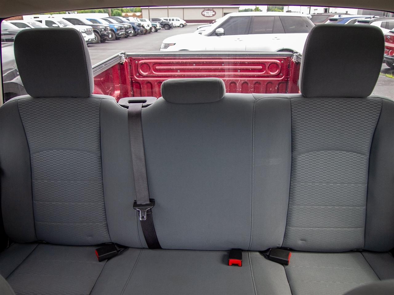 RAM 1500 Express 4x4 Quad Cab 6'4" Box 2018