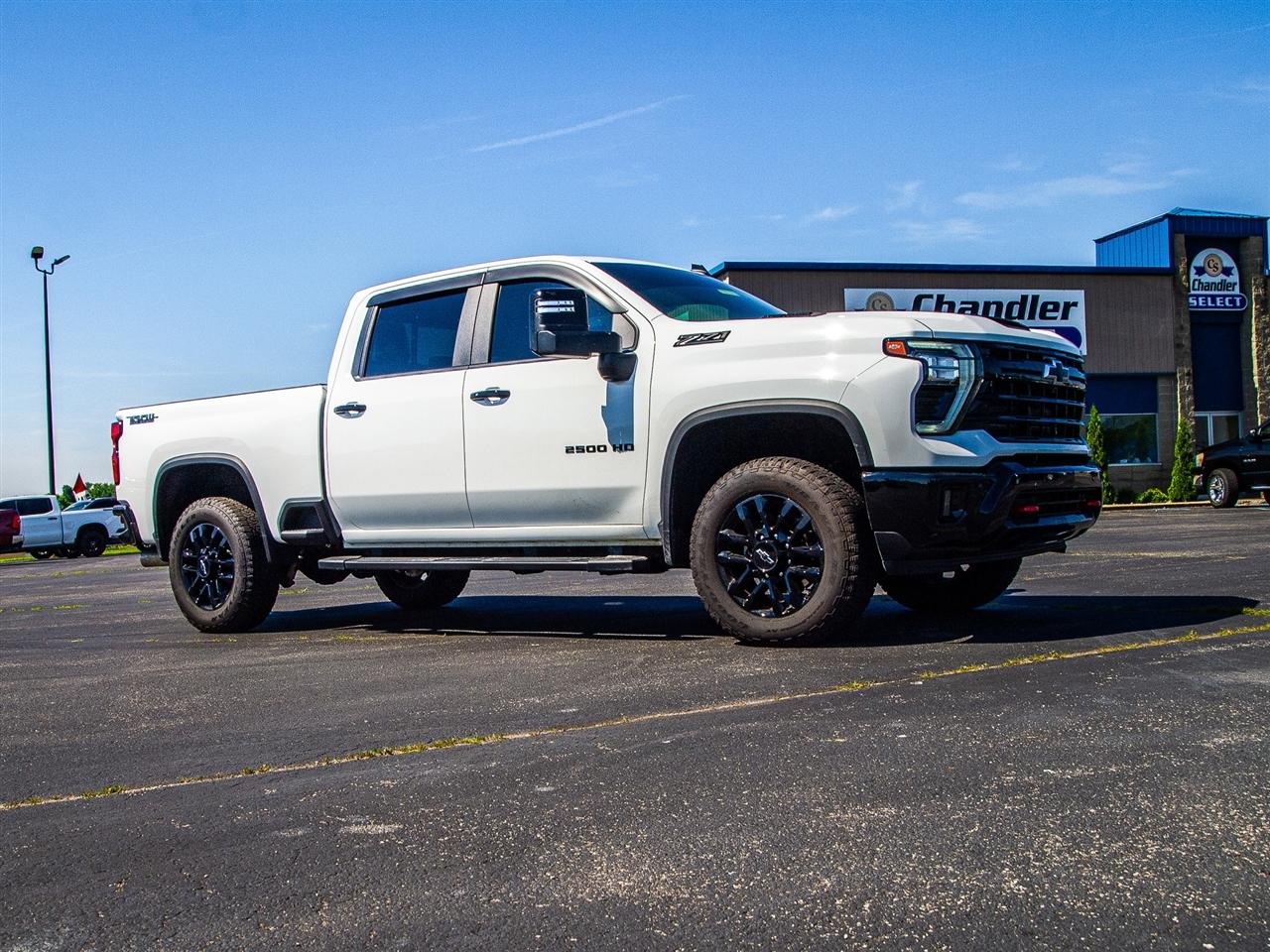Chevrolet Silverado 2500HD 4WD Crew Cab 159" LT 2026