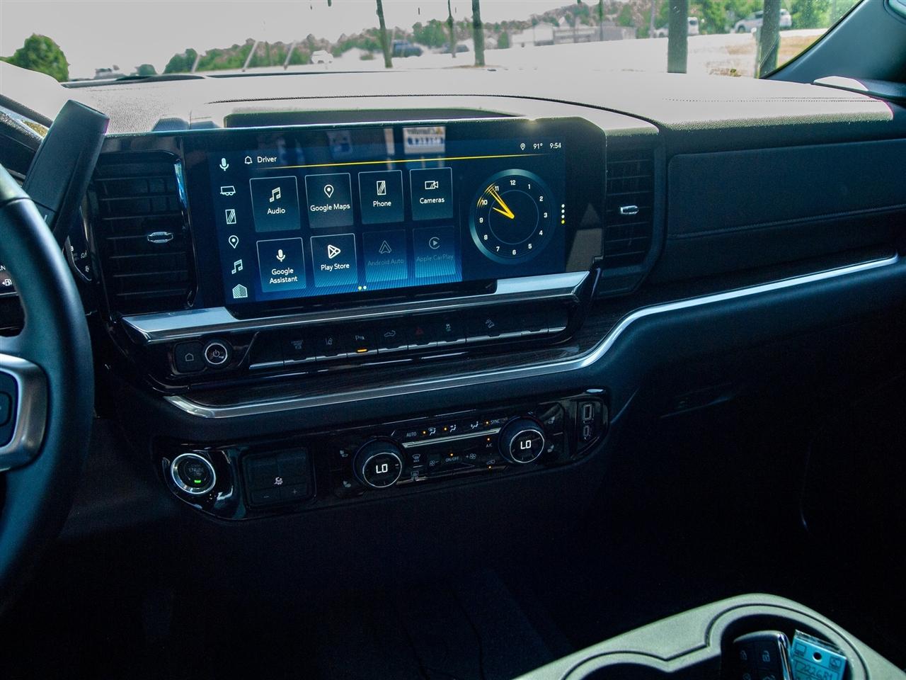 Chevrolet Silverado 2500HD 4WD Crew Cab 159" LT 2026