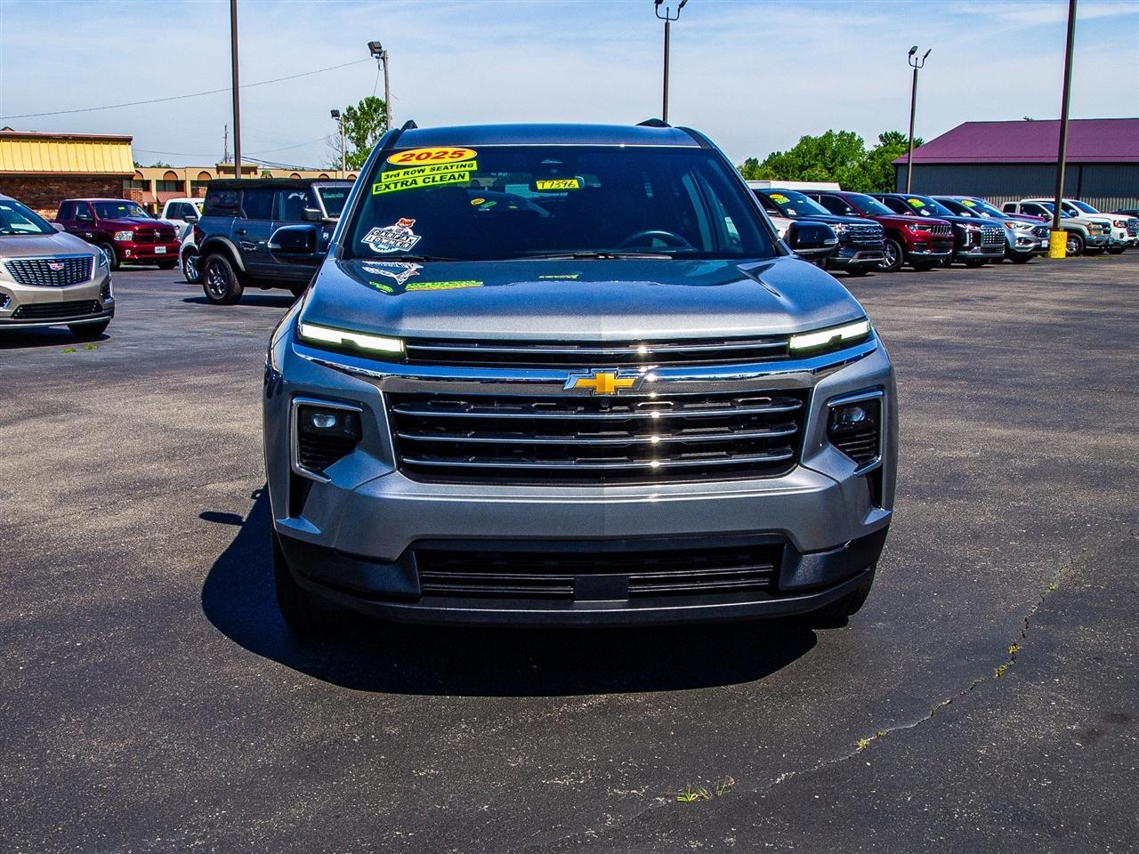 Chevrolet Traverse FWD 4dr LT w/1LT 2025