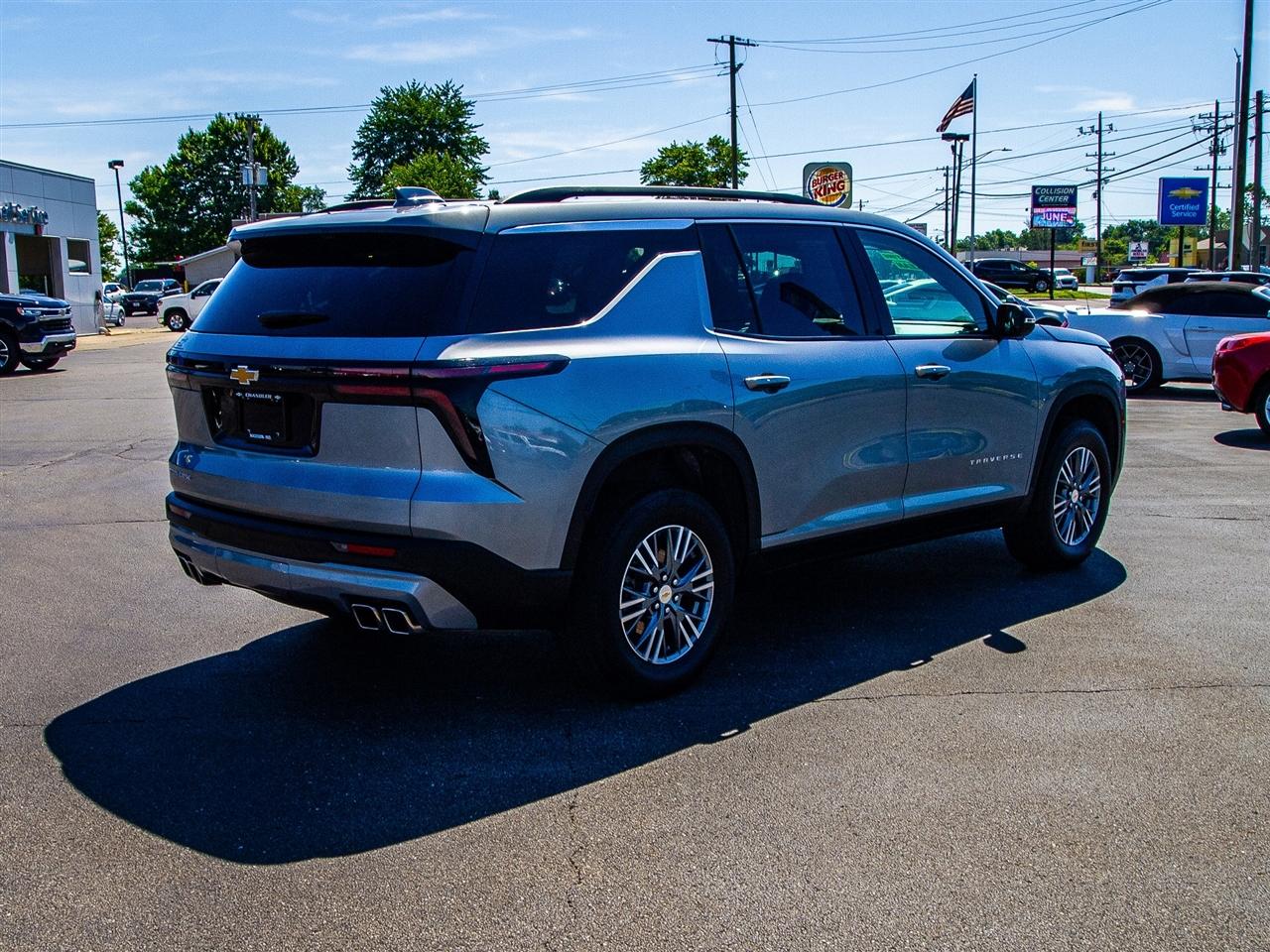 Chevrolet Traverse FWD 4dr LT w/1LT 2025