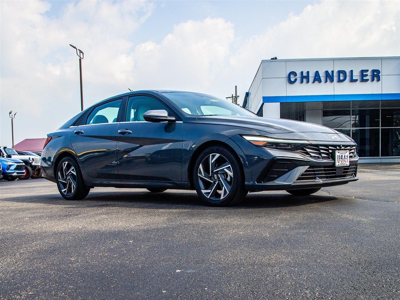 Hyundai Elantra Limited IVT 2024