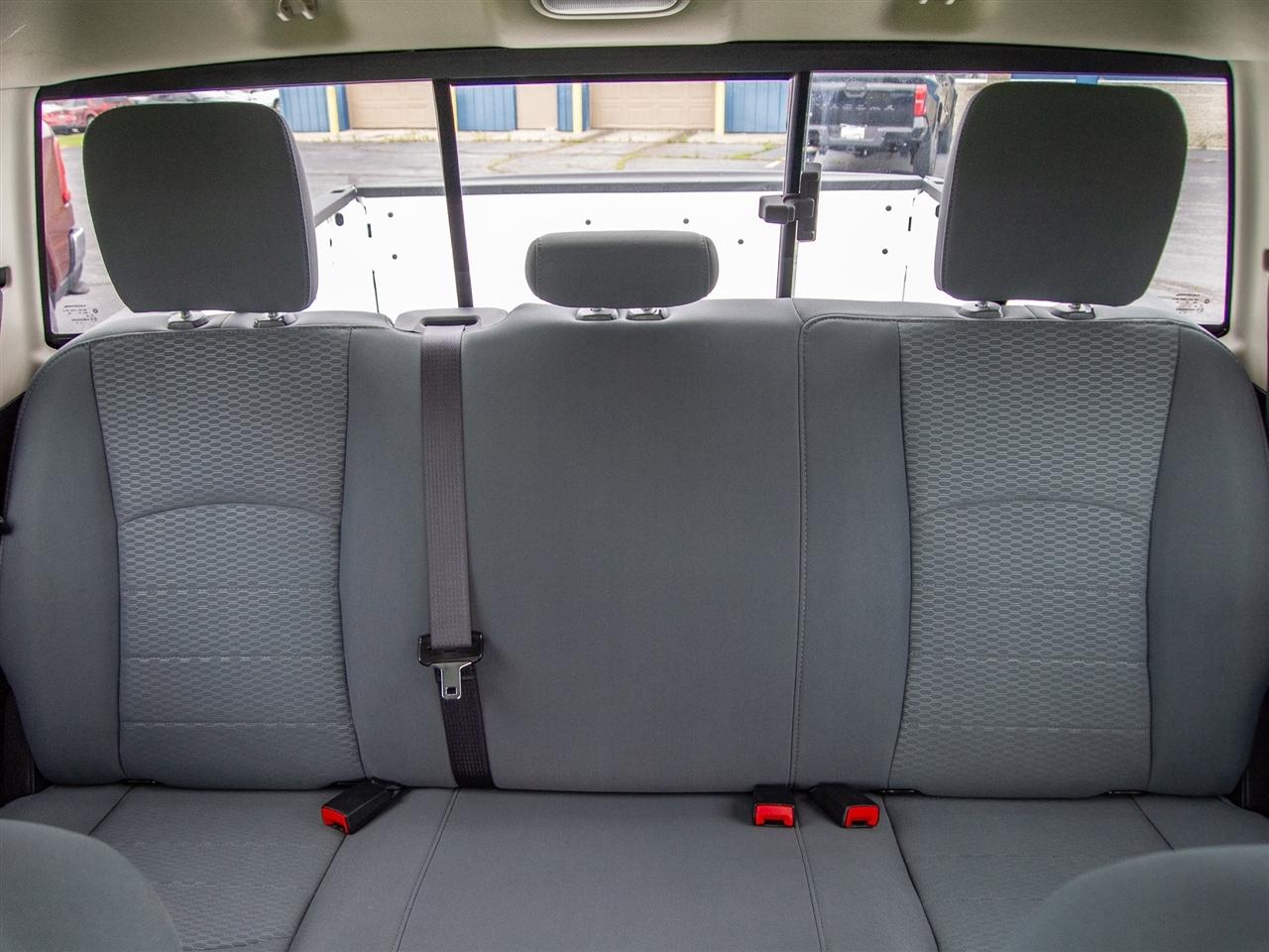 RAM 1500 Classic SLT 4x4 Crew Cab 5'7" Box 2019