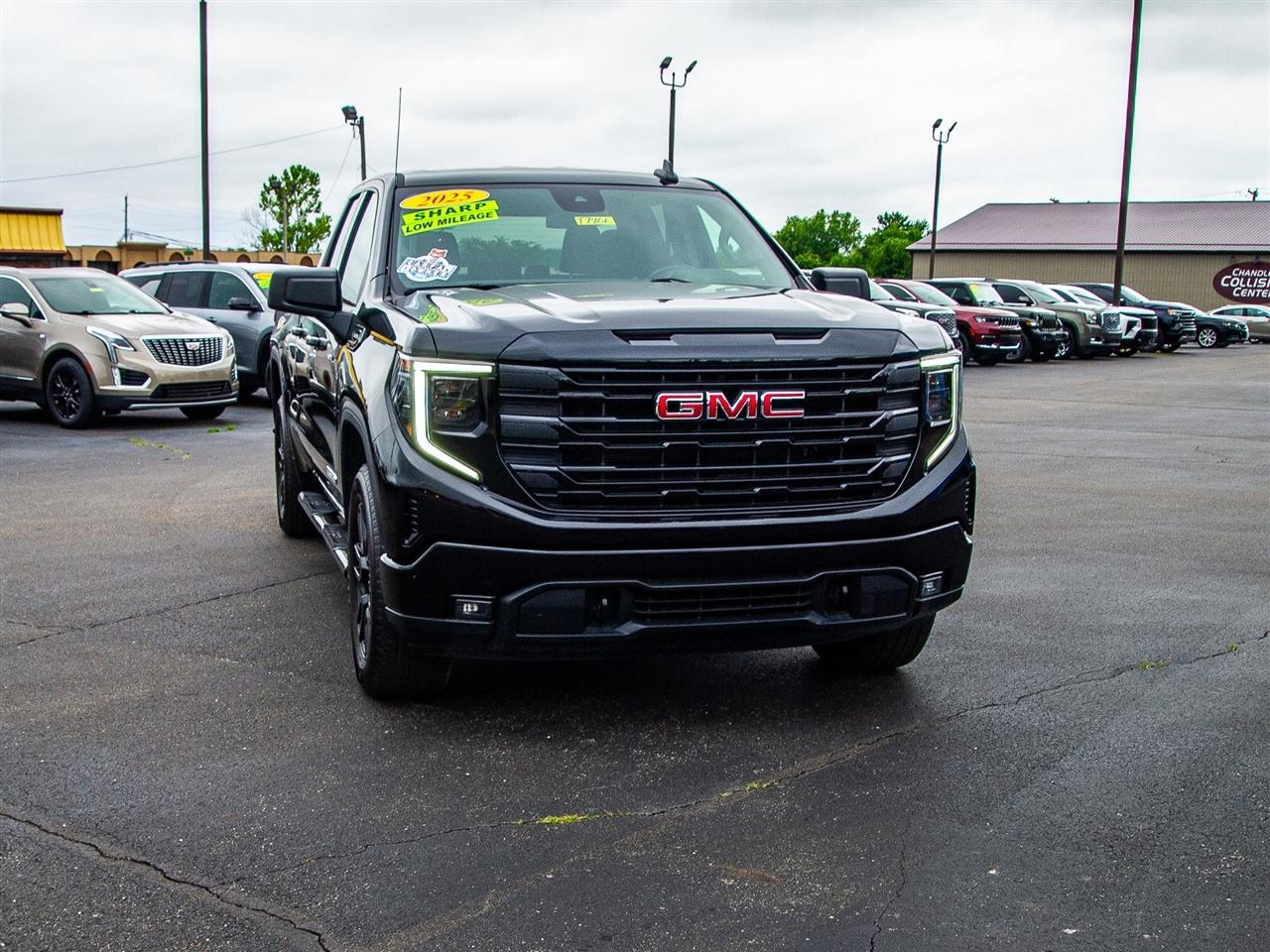 GMC Sierra 1500 4WD Double Cab 147" Elevation w/3VL 2025