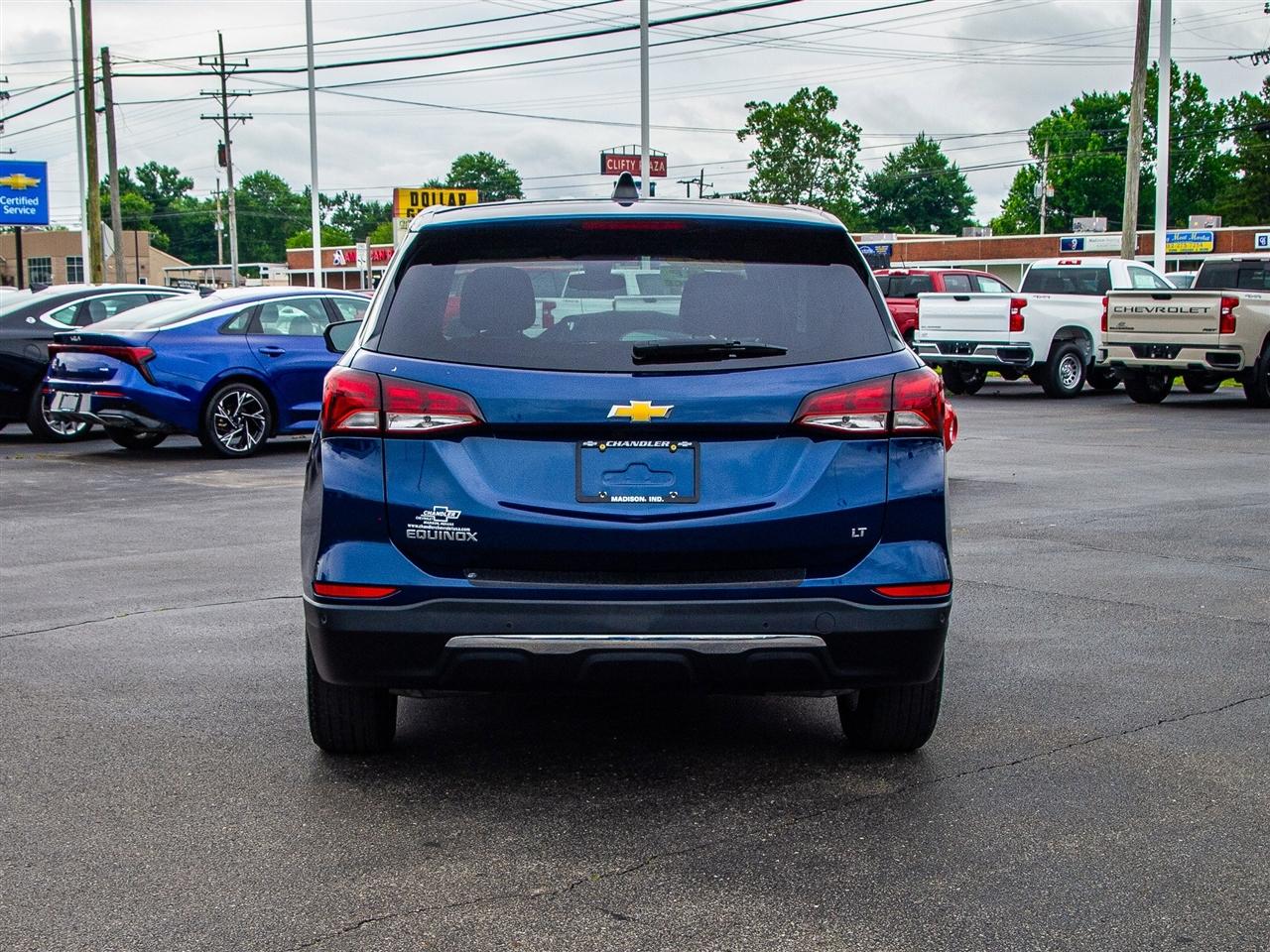 Chevrolet Equinox FWD 4dr LT w/2FL 2023