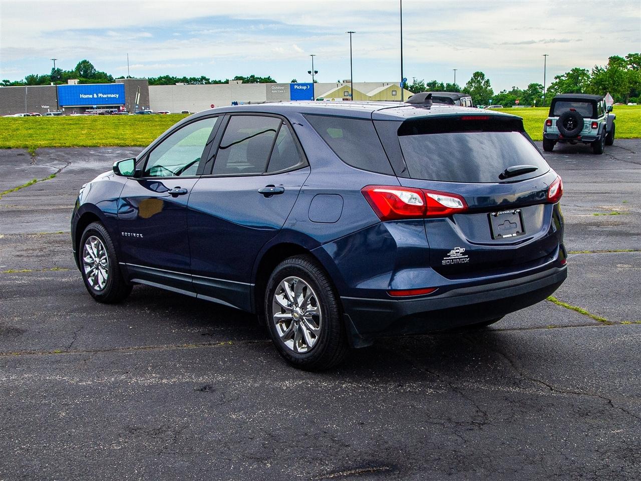 Chevrolet Equinox FWD 4dr LS w/1LS 2019