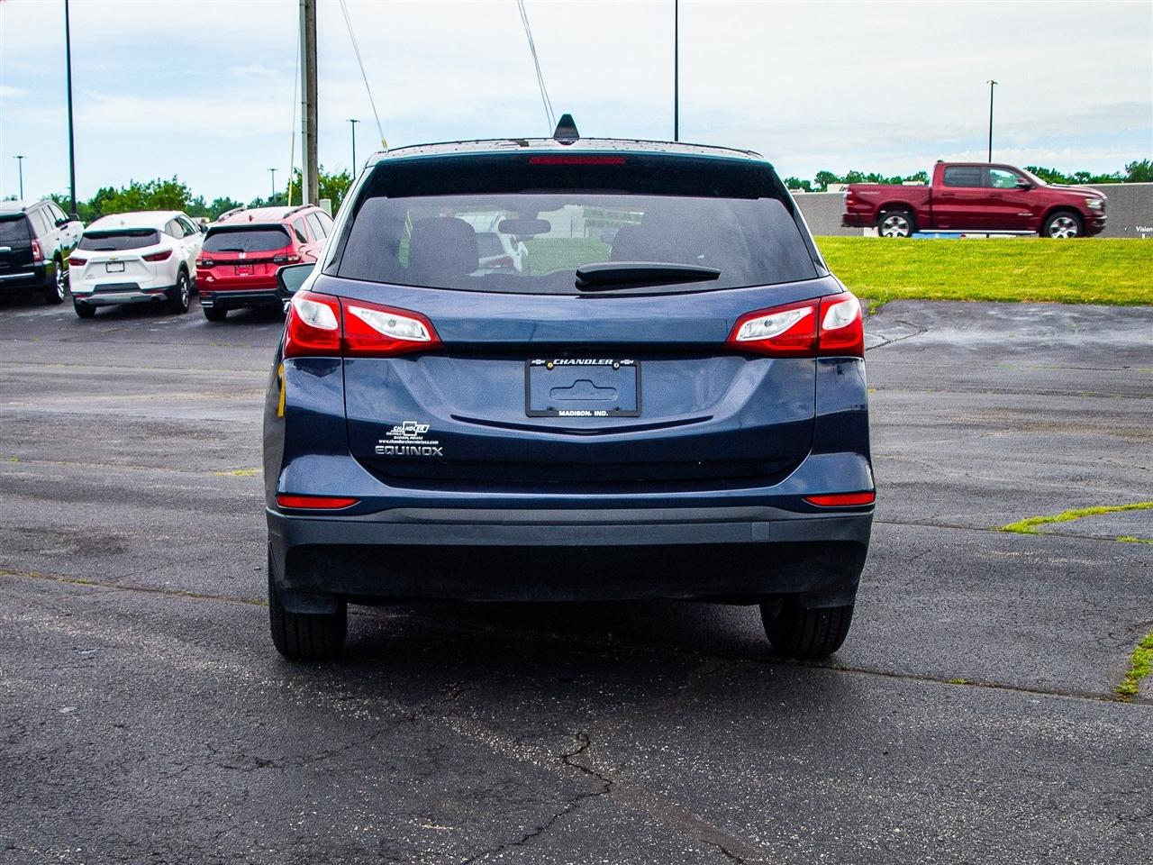 Chevrolet Equinox FWD 4dr LS w/1LS 2019