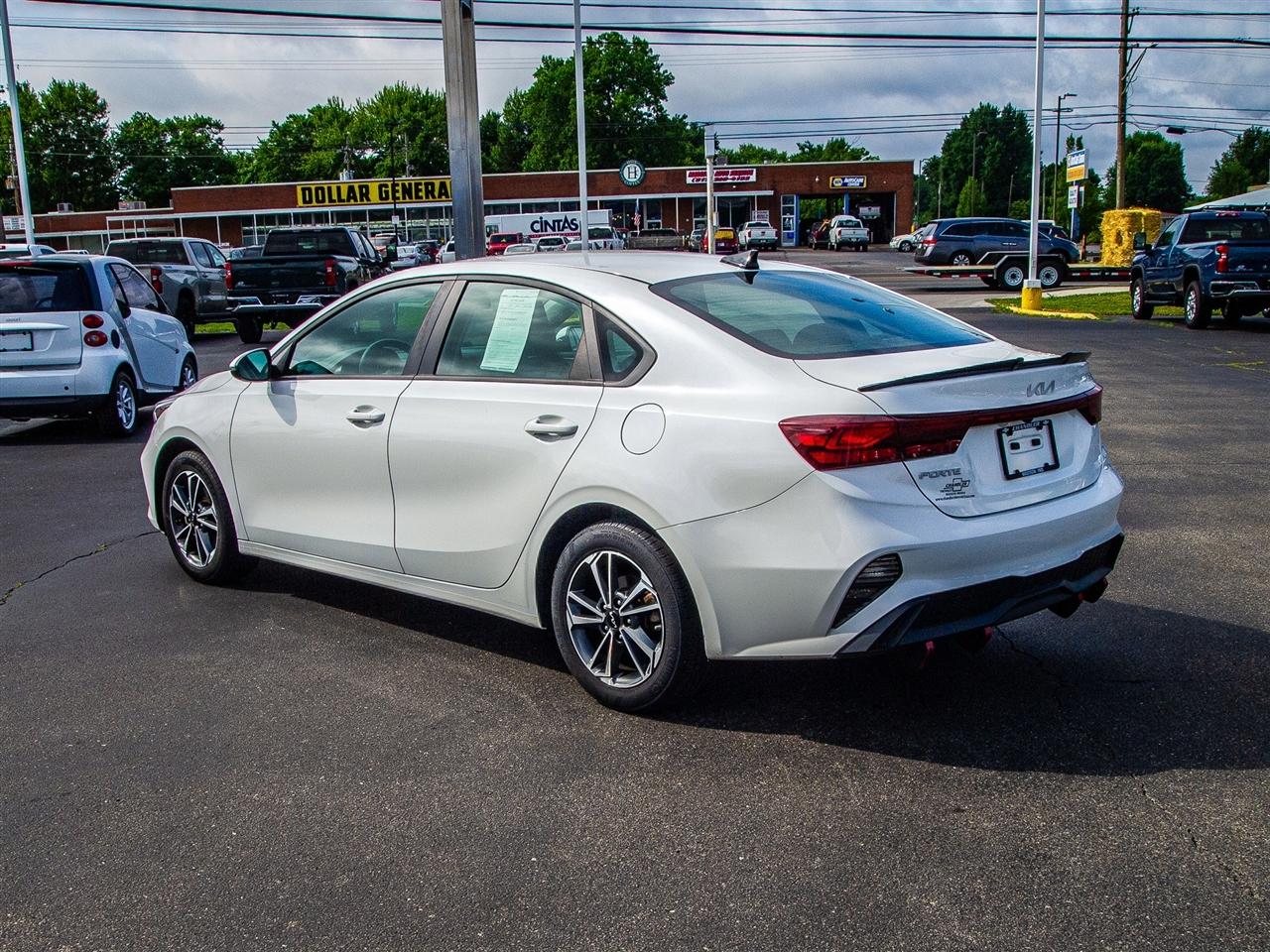 Kia Forte LXS IVT 2024