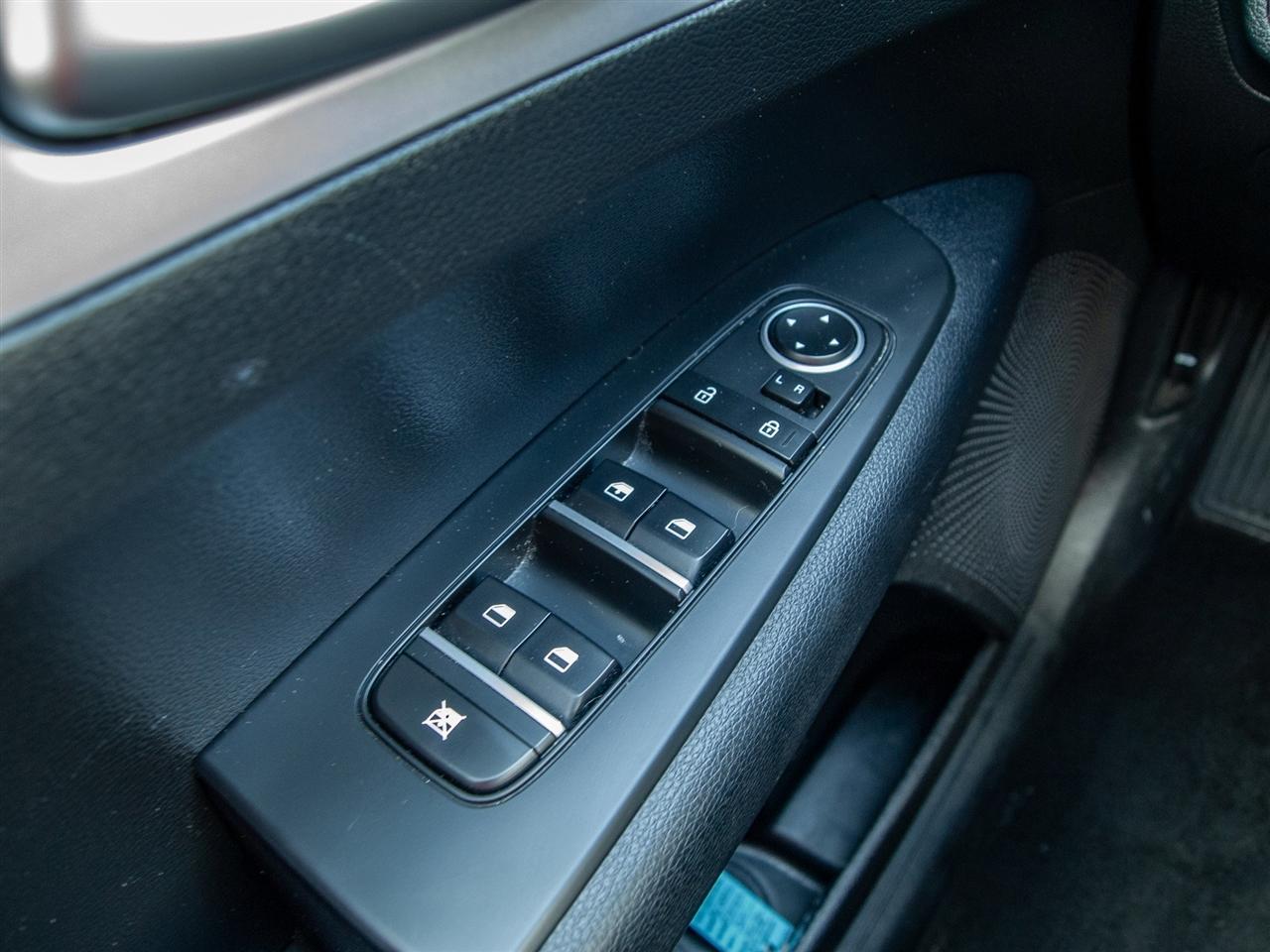 Kia Forte LXS IVT 2024