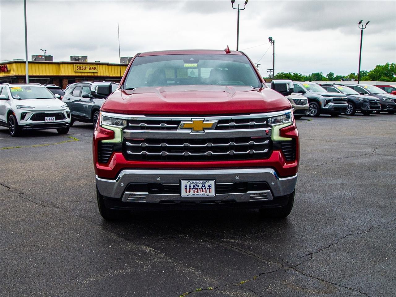 Chevrolet Silverado 1500 4WD Crew Cab 147" LTZ 2024