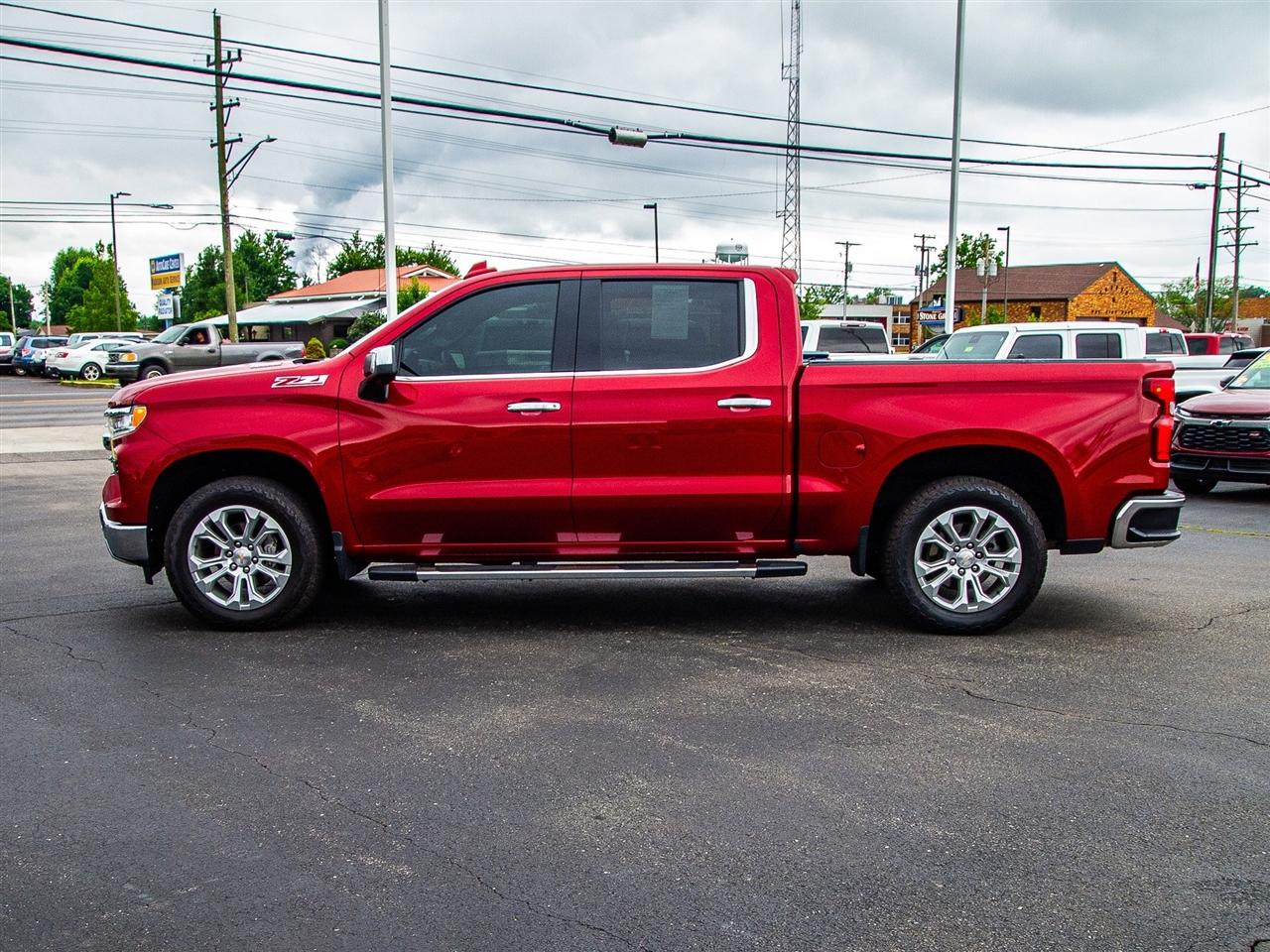 Chevrolet Silverado 1500 4WD Crew Cab 147" LTZ 2024