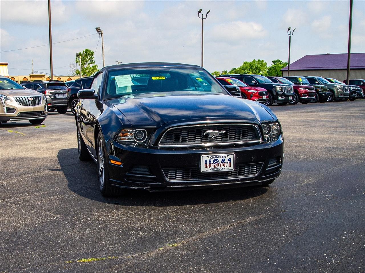Ford Mustang 2dr Conv V6 2013