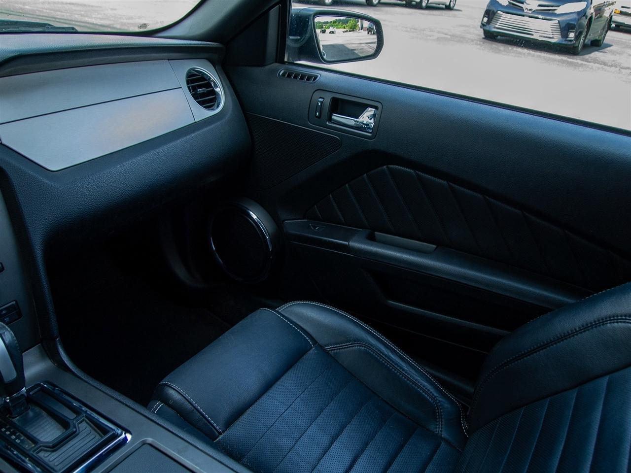 Ford Mustang 2dr Conv V6 2013