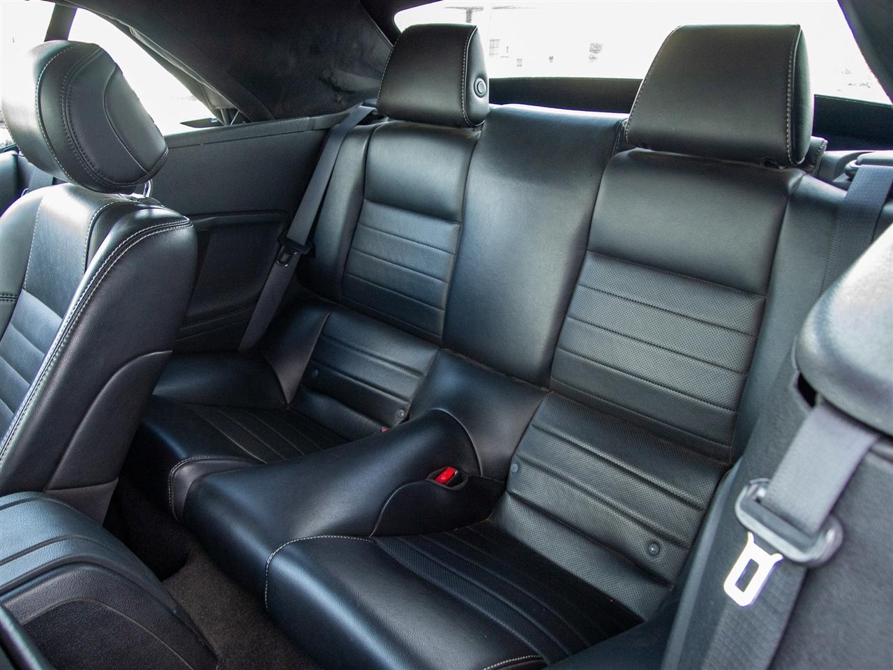 Ford Mustang 2dr Conv V6 2013