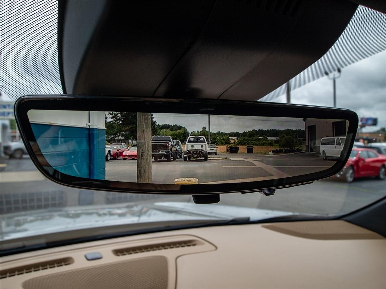 Chevrolet Suburban 4WD 4dr Premier 2023