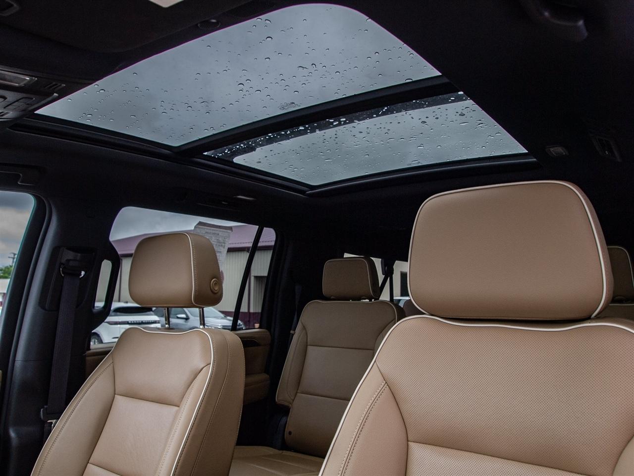Chevrolet Suburban 4WD 4dr Premier 2023