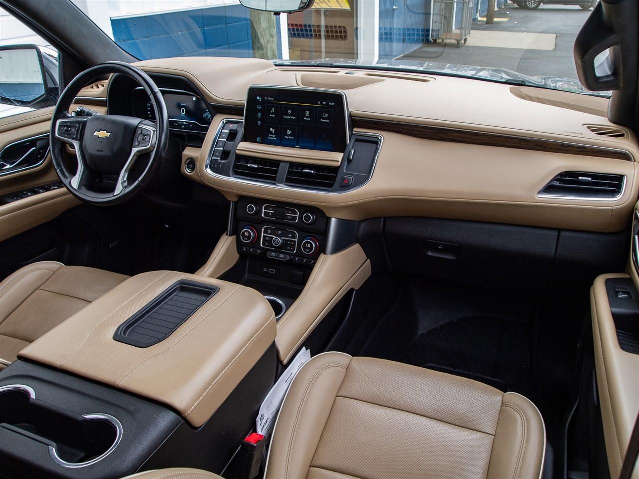 Chevrolet Suburban 4WD 4dr Premier 2023
