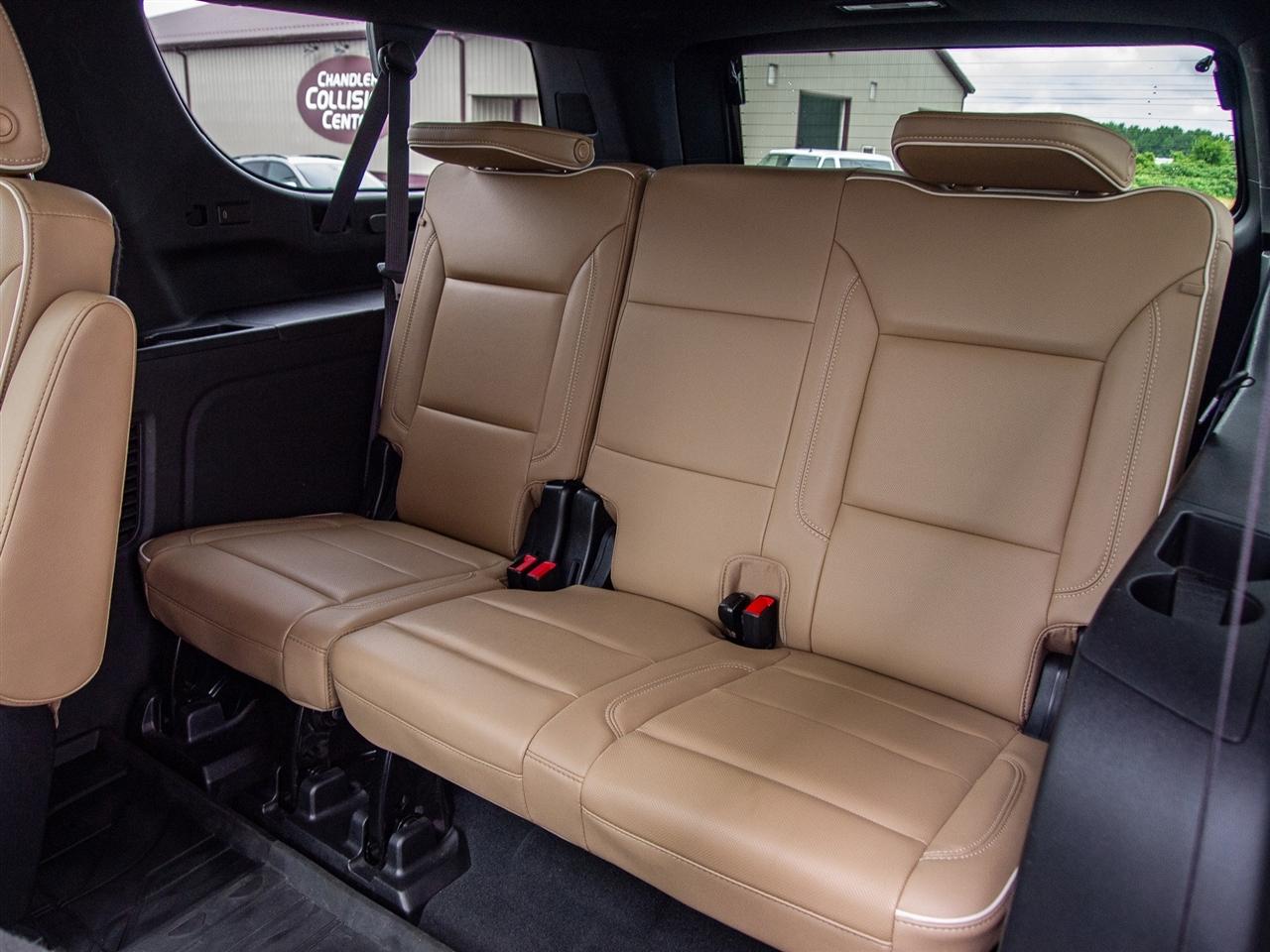 Chevrolet Suburban 4WD 4dr Premier 2023