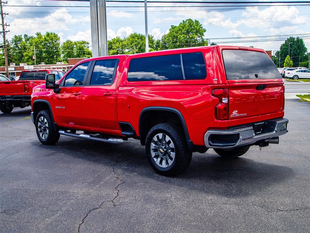 Chevrolet Silverado 2500HD 4WD Crew Cab 159" LT 2023