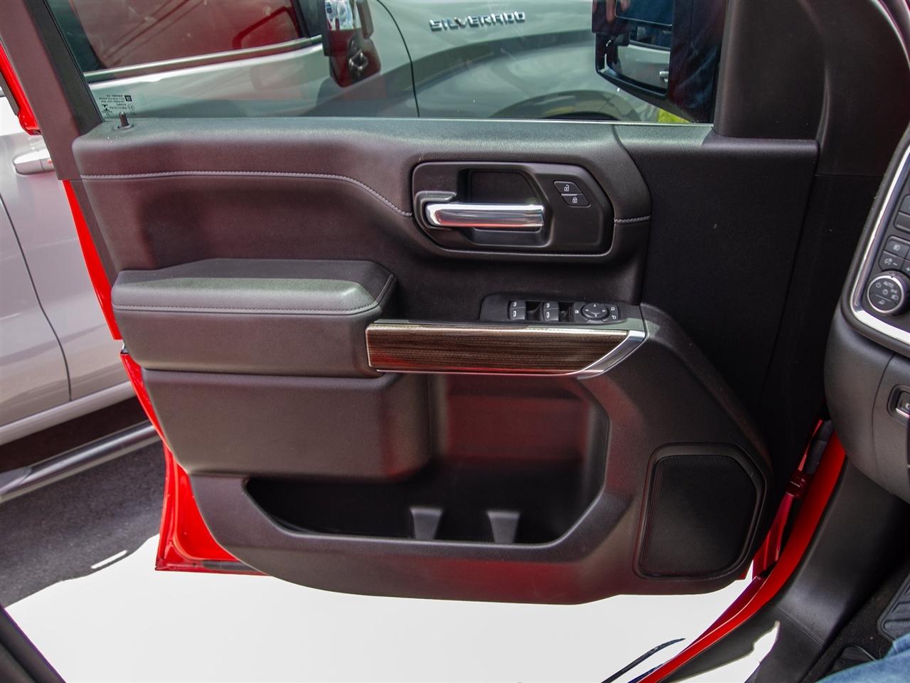Chevrolet Silverado 2500HD 4WD Crew Cab 159" LT 2023