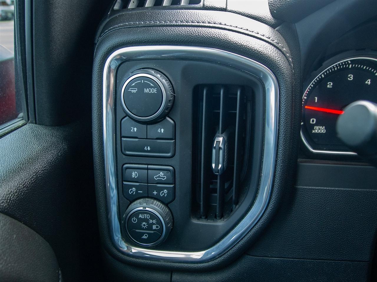 Chevrolet Silverado 2500HD 4WD Crew Cab 159" LT 2023