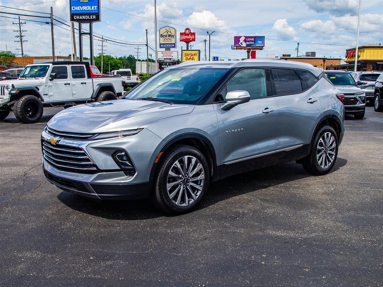 Chevrolet Blazer FWD 4dr Premier 2023
