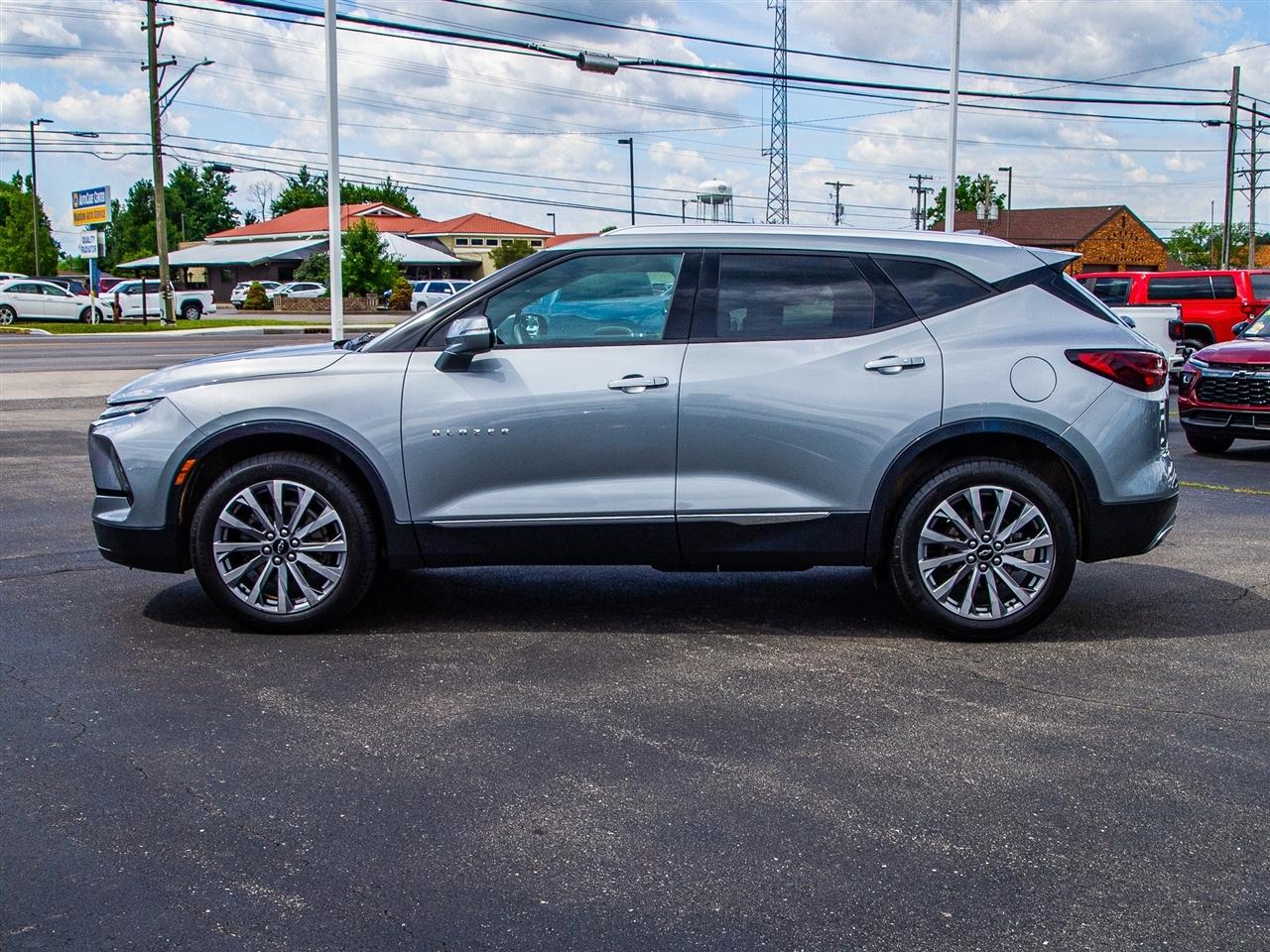 Chevrolet Blazer FWD 4dr Premier 2023