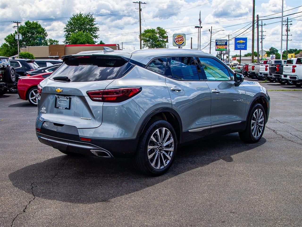 Chevrolet Blazer FWD 4dr Premier 2023