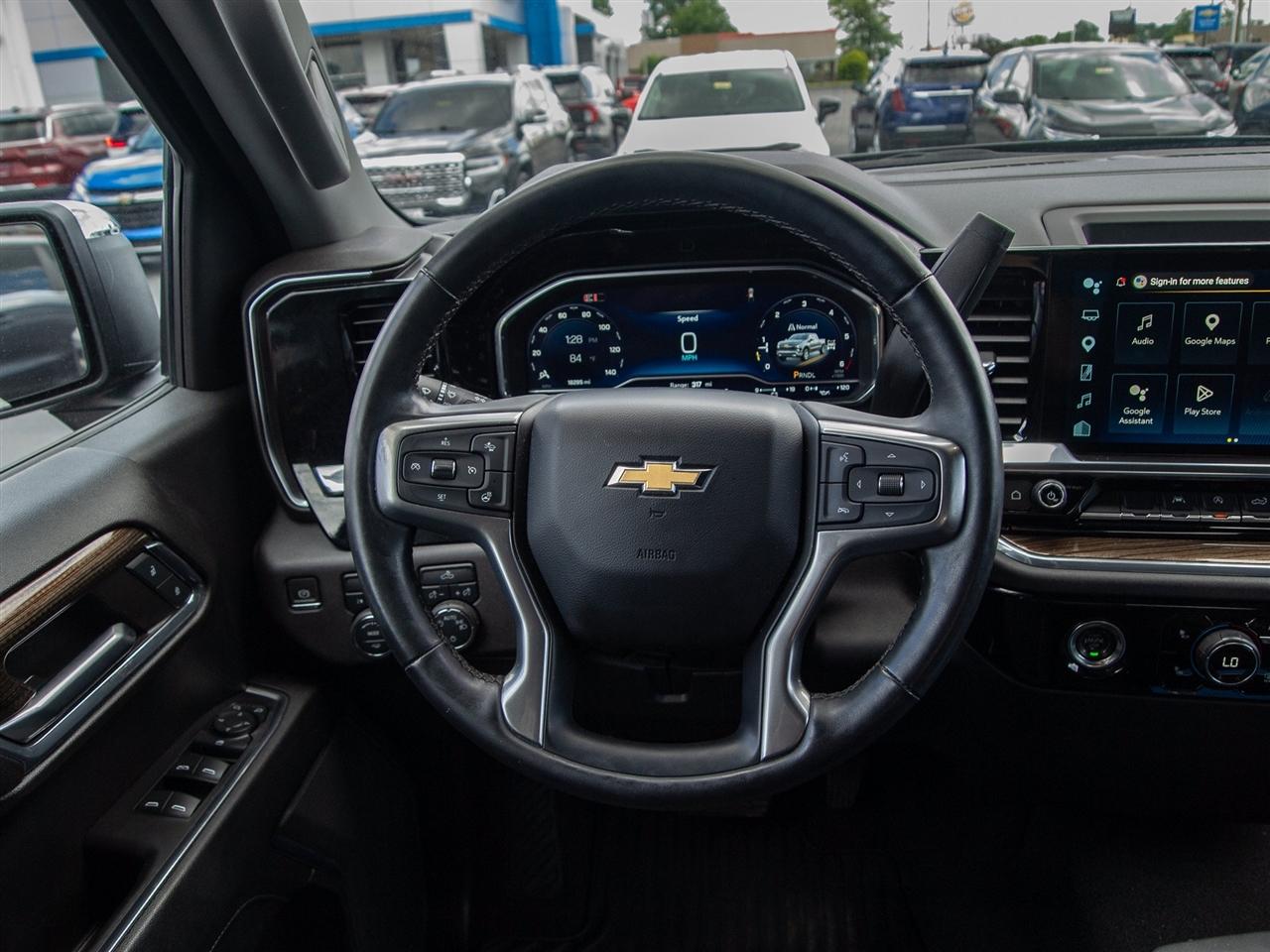 Chevrolet Silverado 1500 4WD Crew Cab 147" LT w/2FL 2024
