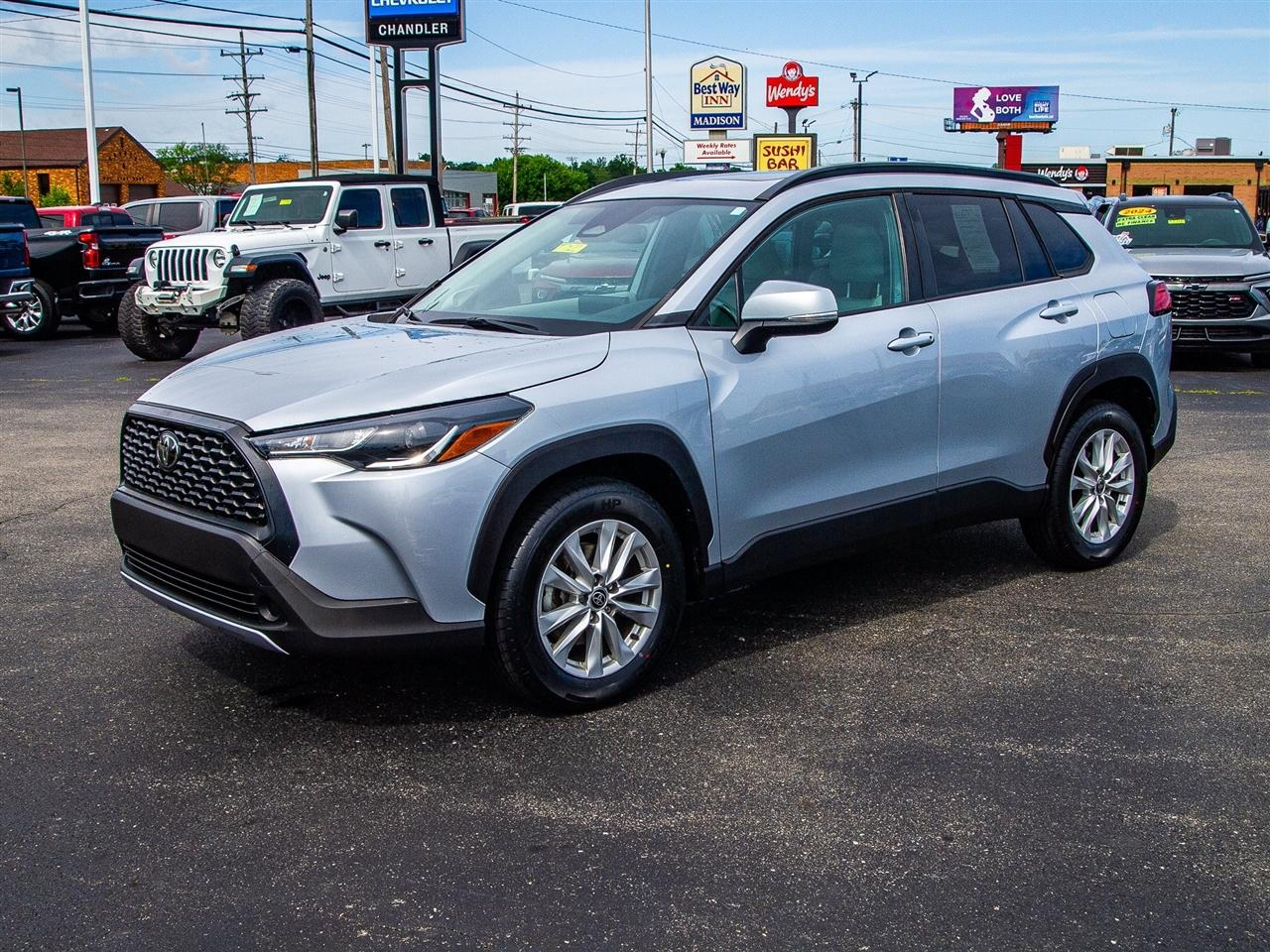 Toyota Corolla Cross LE 4WD (Natl) 2023