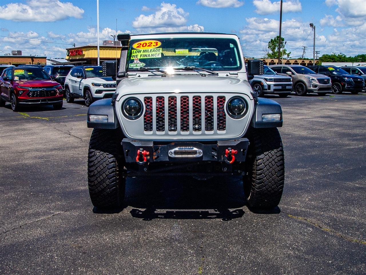 Jeep Gladiator Sport 4x4 2023