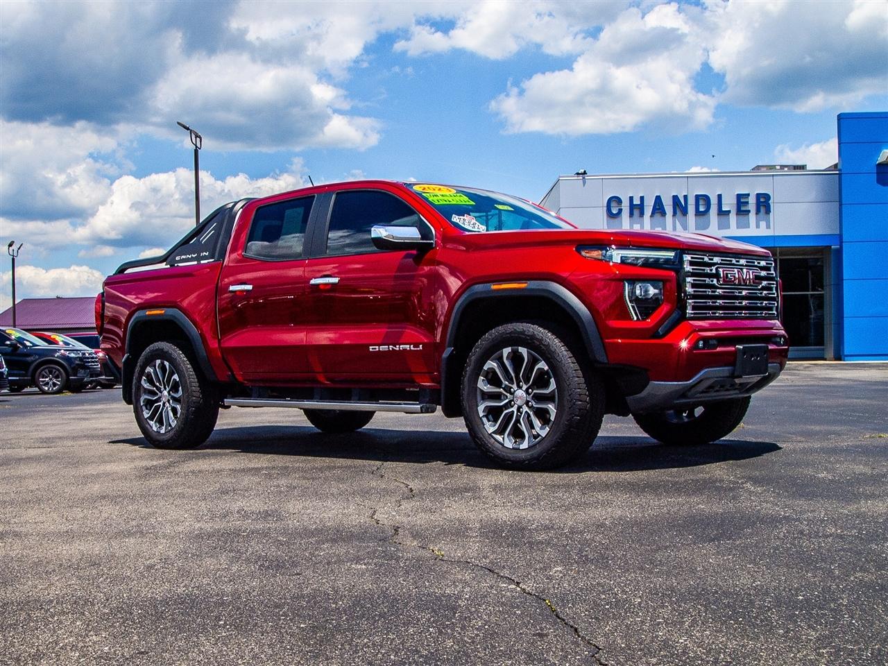 GMC Canyon 4WD Crew Cab Denali 2023