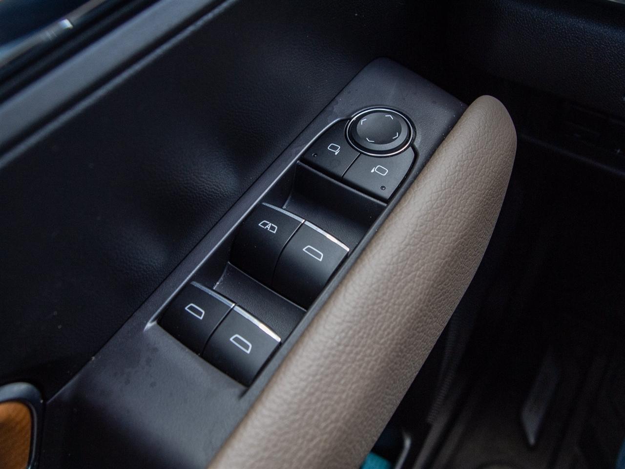 GMC Canyon 4WD Crew Cab Denali 2023