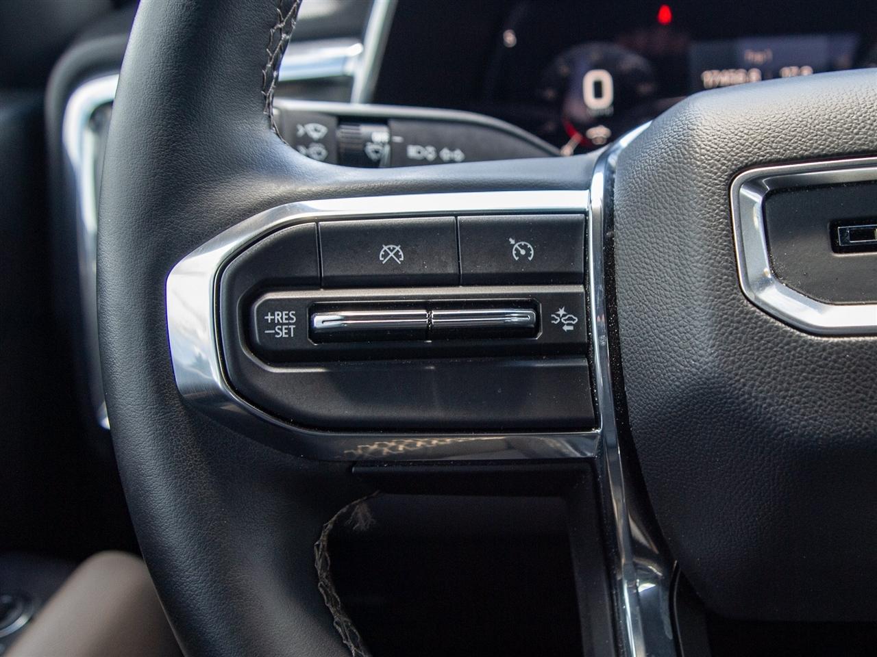 GMC Canyon 4WD Crew Cab Denali 2023