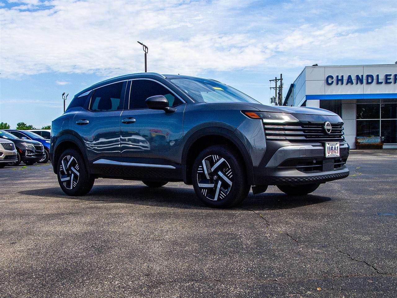 Nissan Kicks SV FWD 2026