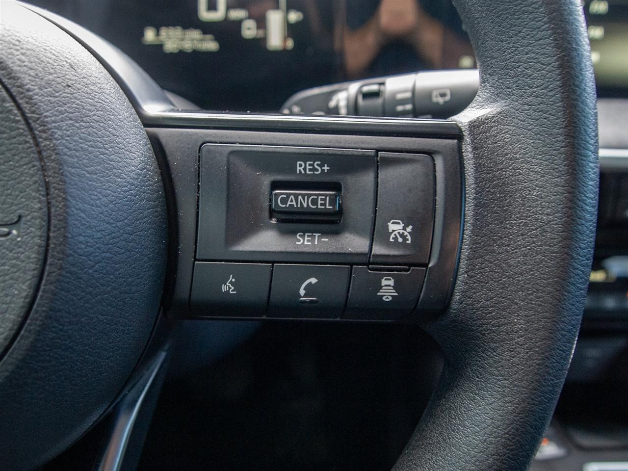 Nissan Kicks SV FWD 2026