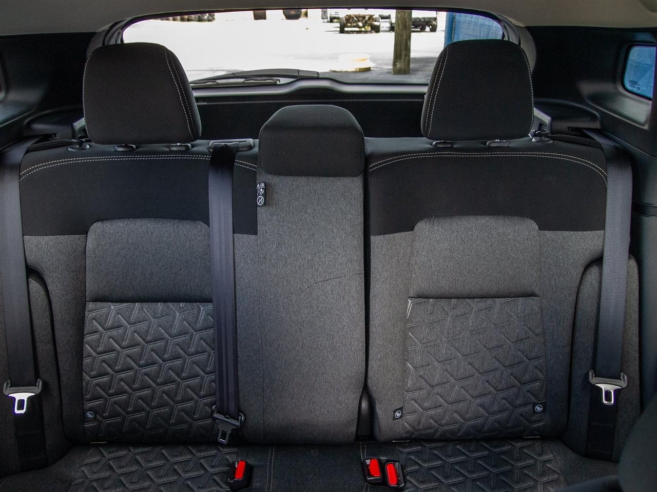 Nissan Kicks SV FWD 2026