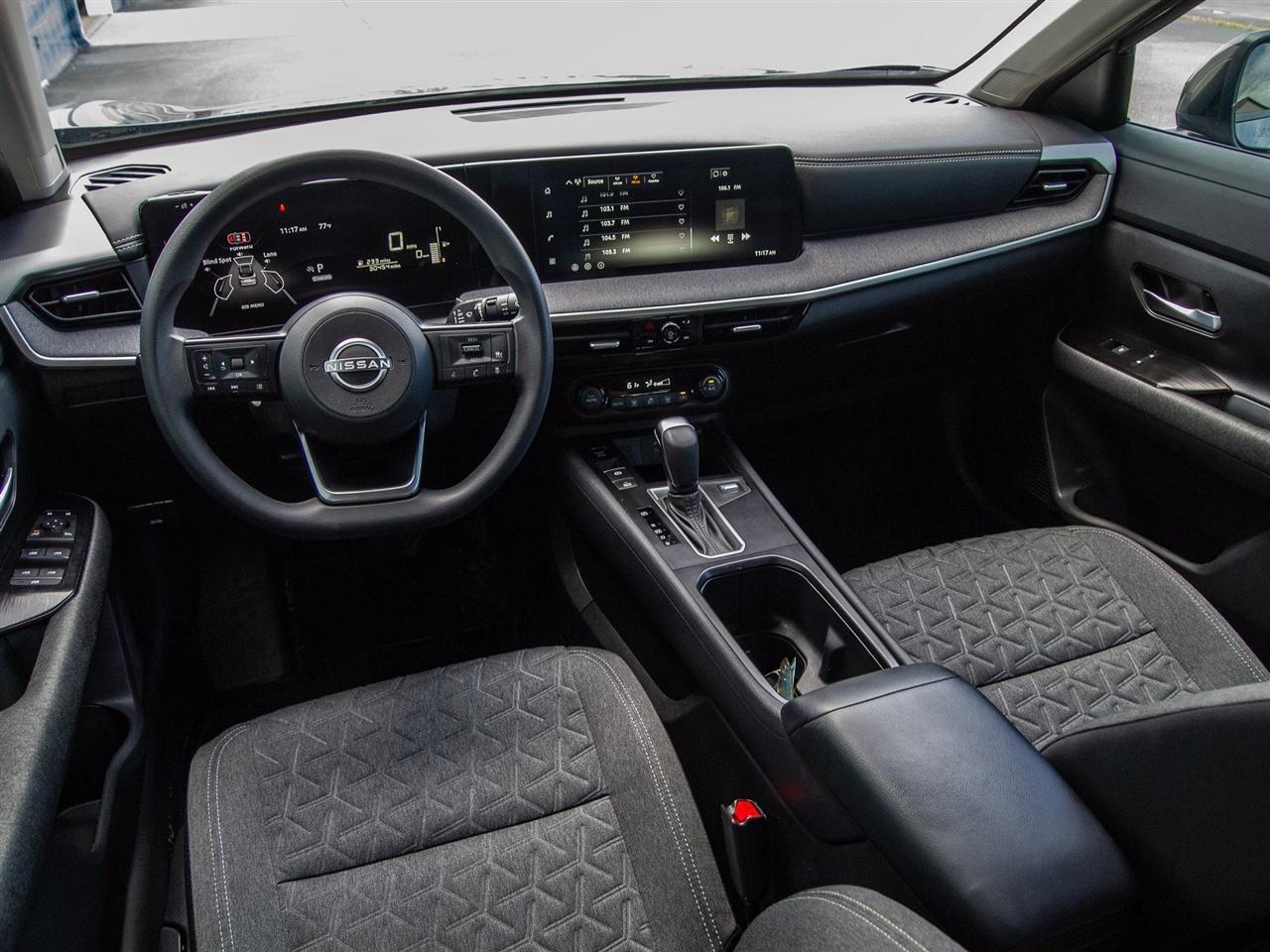 Nissan Kicks SV FWD 2026