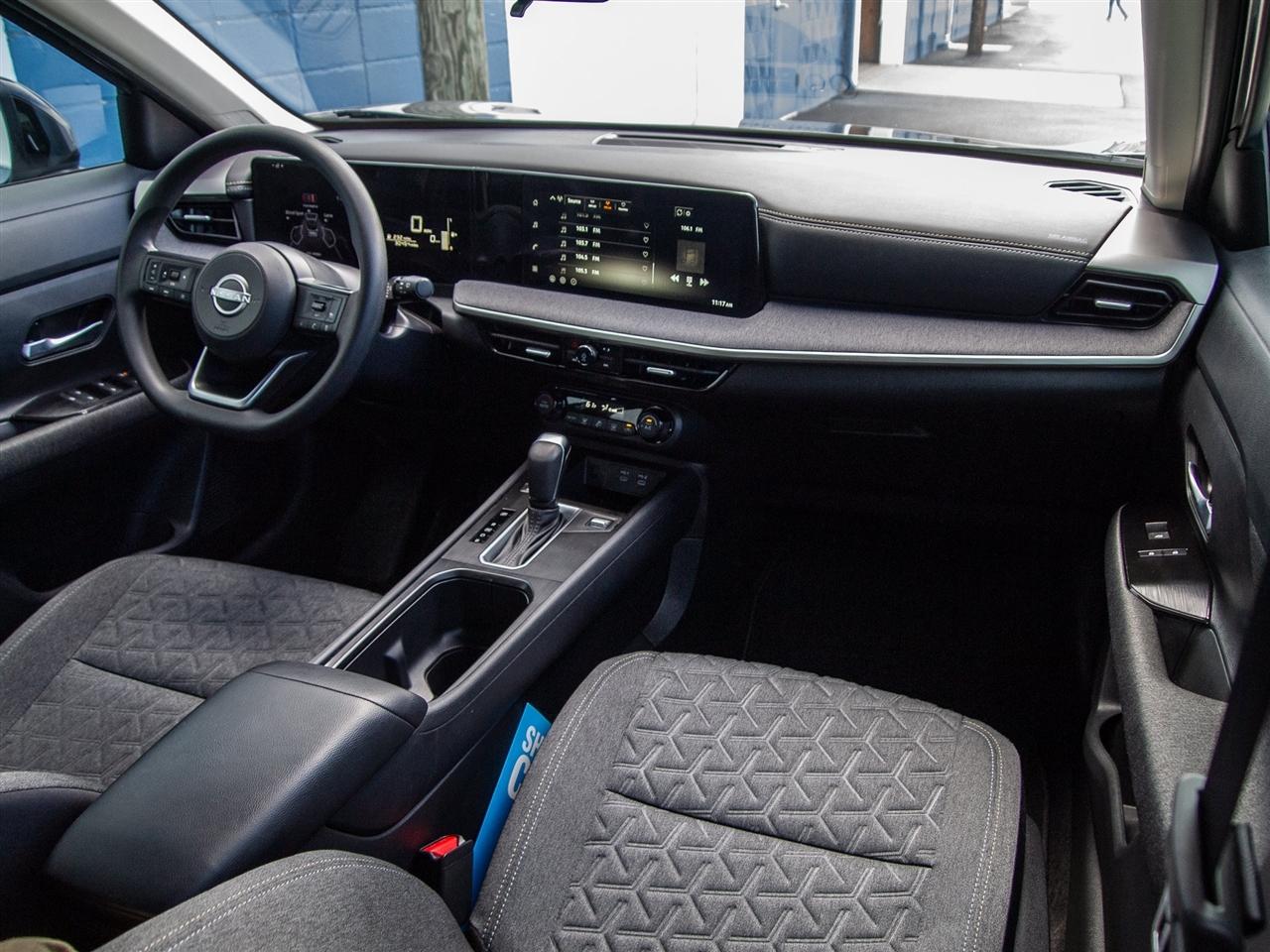 Nissan Kicks SV FWD 2026