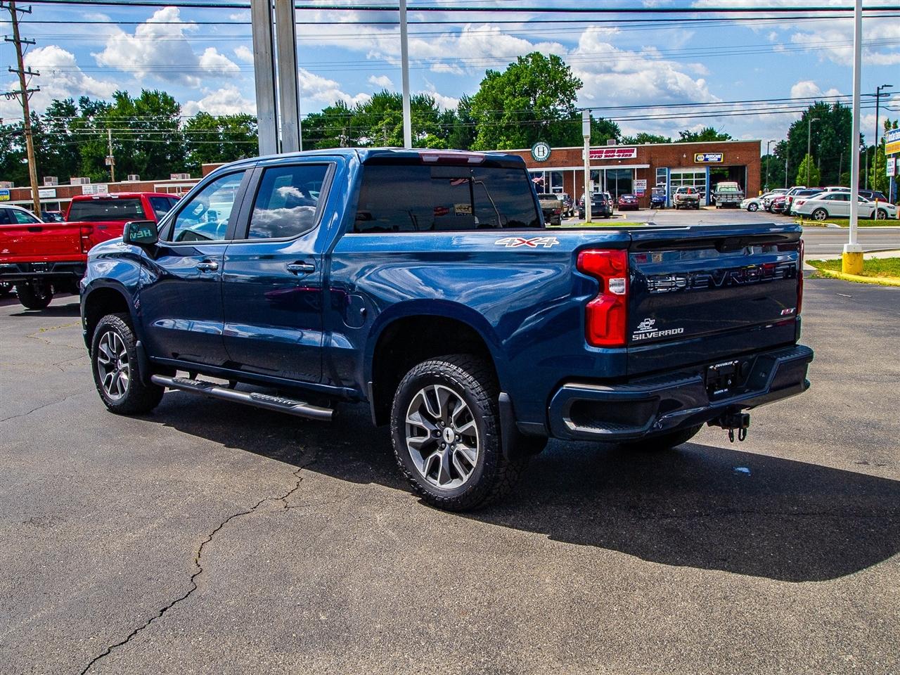 Chevrolet Silverado 1500 4WD Crew Cab 147" RST 2020