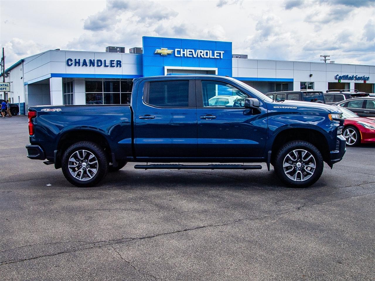 Chevrolet Silverado 1500 4WD Crew Cab 147" RST 2020