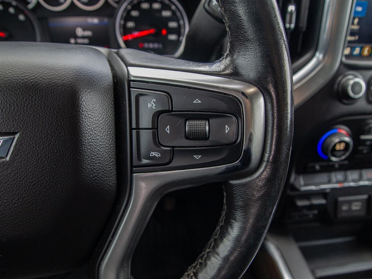 Chevrolet Silverado 1500 4WD Crew Cab 147" RST 2020