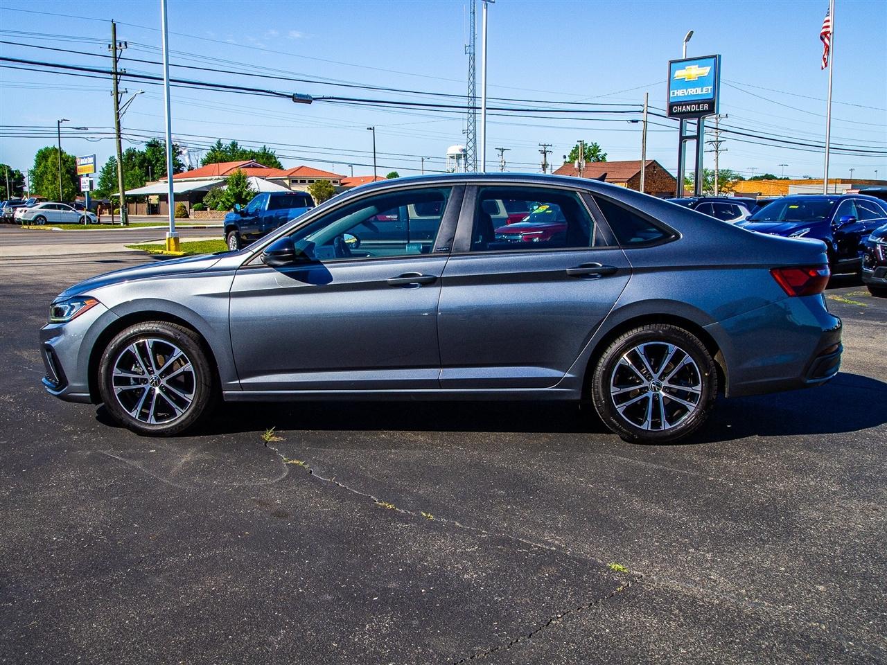 Volkswagen Jetta Sport Auto 2025
