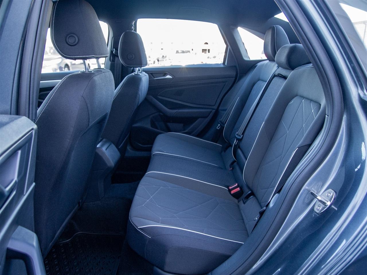 Volkswagen Jetta Sport Auto 2025