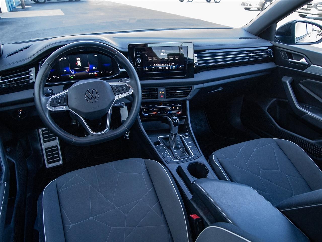 Volkswagen Jetta Sport Auto 2025