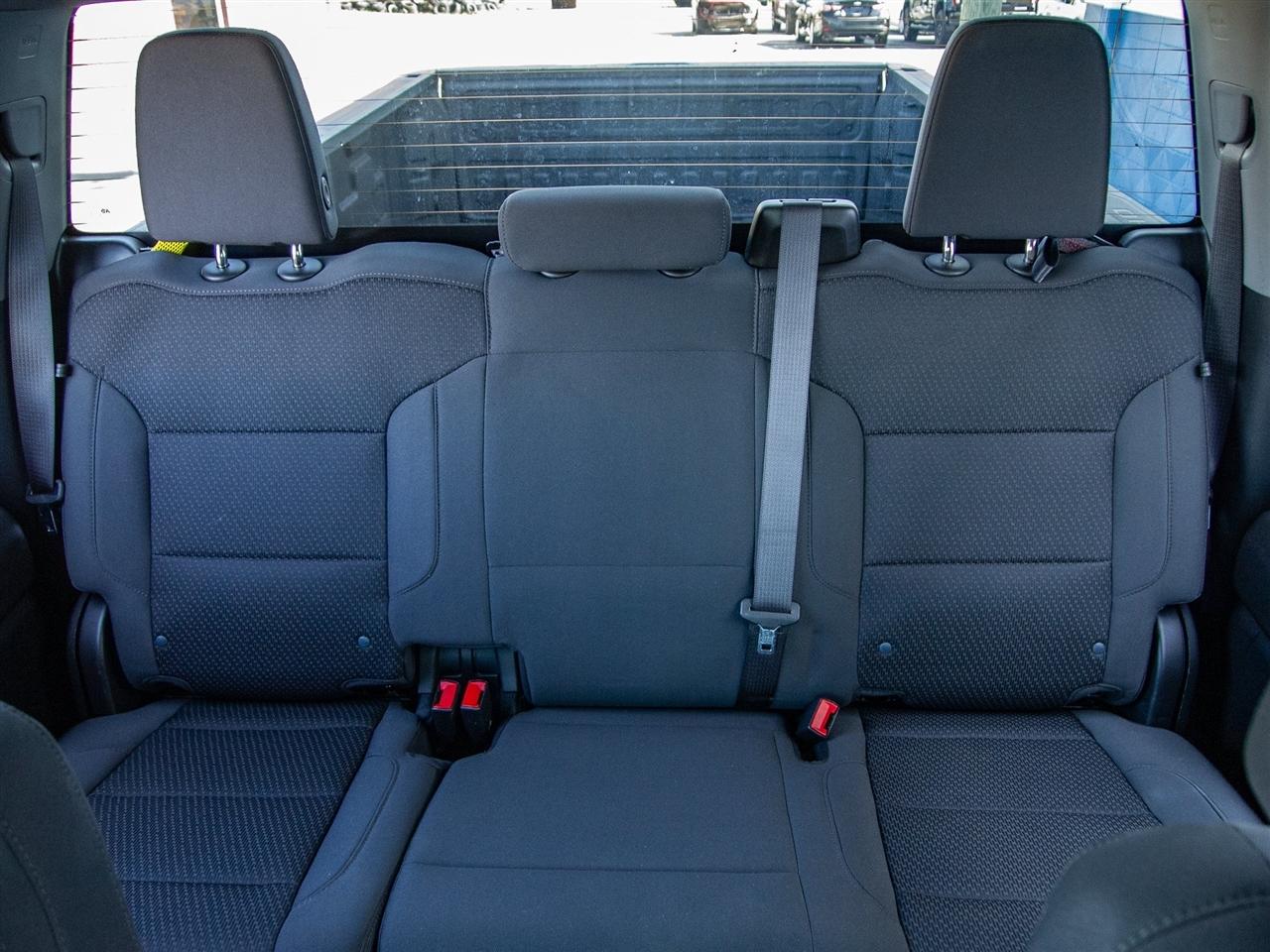 Chevrolet Silverado 3500HD 4WD Crew Cab 172" Work Truck 2024