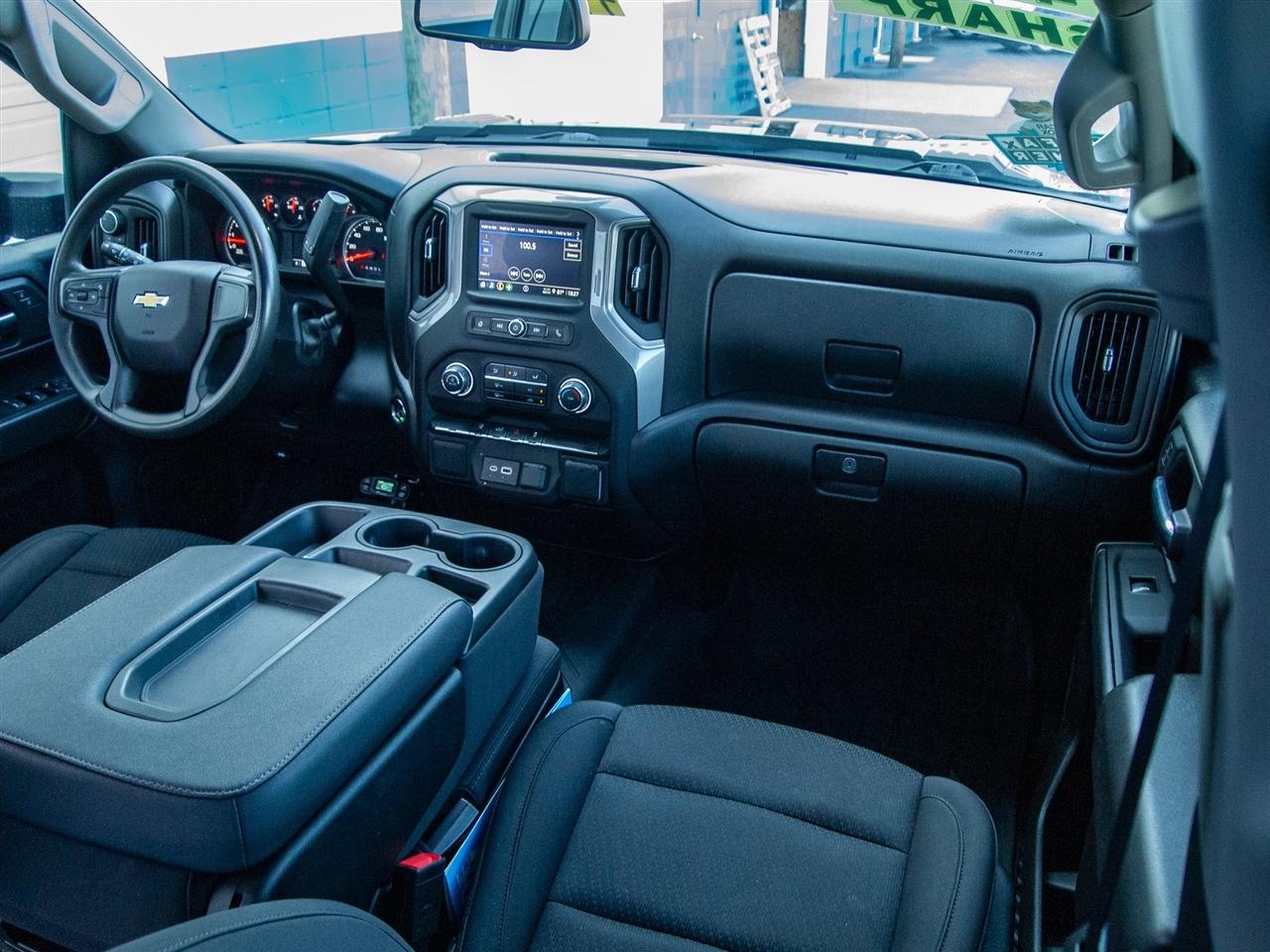 Chevrolet Silverado 3500HD 4WD Crew Cab 172" Work Truck 2024