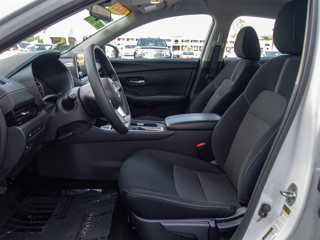 Nissan Sentra SV CVT 2025